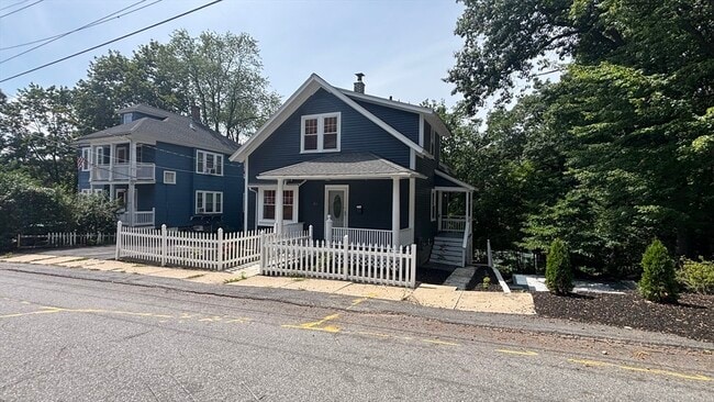 Photo - 218 Marshall St