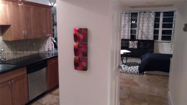 Photo - 100 Lincoln Rd Unidad 1206