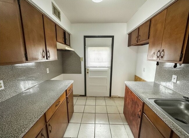 Photo - 1508 W Nolana Ave