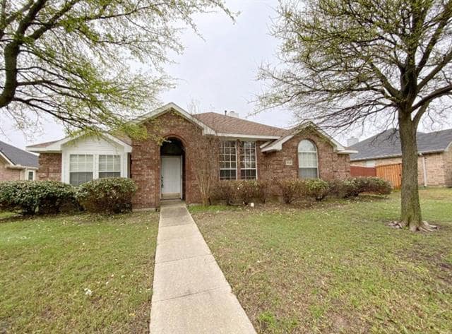 Photo - 1826 Lake Travis Dr