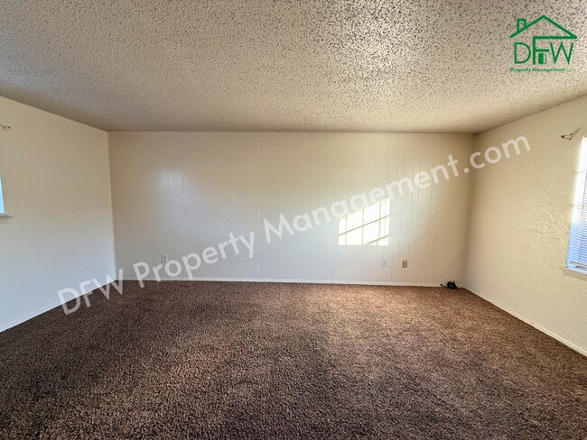 Photo - 1021 Pleasant Valley Ln