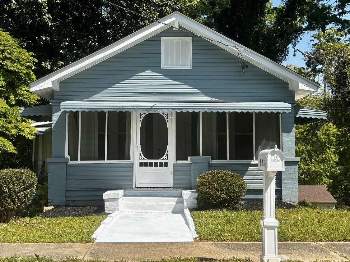 Photo - 535 Lake Dr (Hapeville, GA)