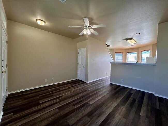 Photo - 2707 Westhampton Ct