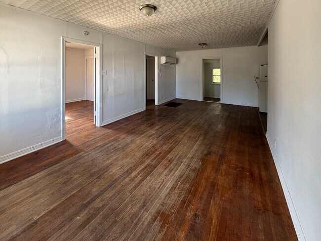 Photo - 1 Bedroom House for Lease