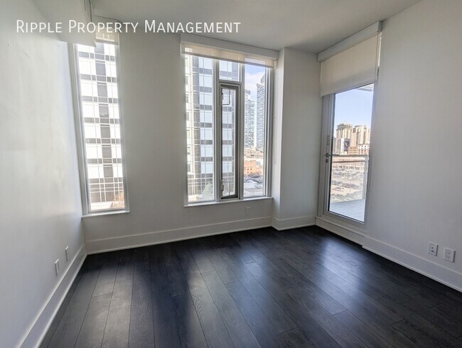Photo - AMAZING 1 BED+DEN/ 1 BATH CONDO IN THE HEART OF DOWNTOWN | AC AVAILABLE Unit 603