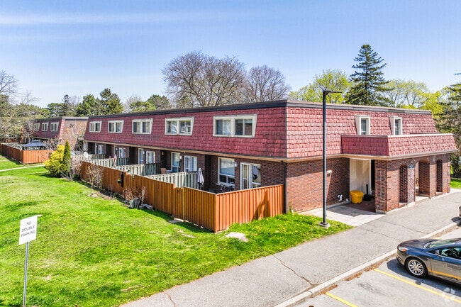 Photo - Georgian Court Townhomes