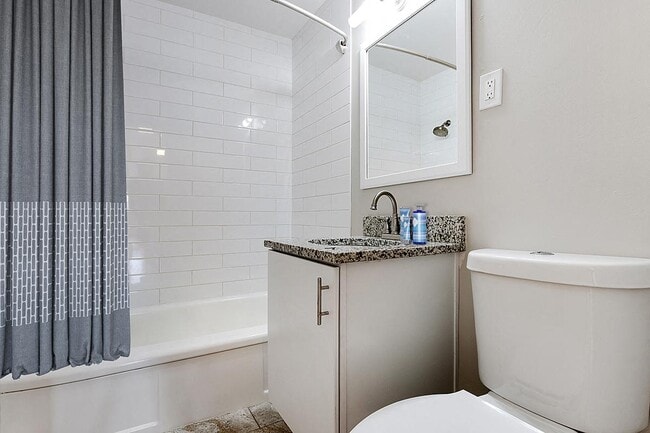 Photo - Wilmark Apartments