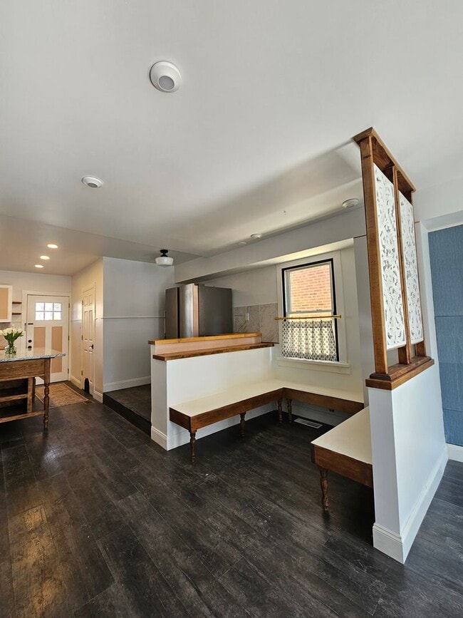 Photo - 513 Poplar St