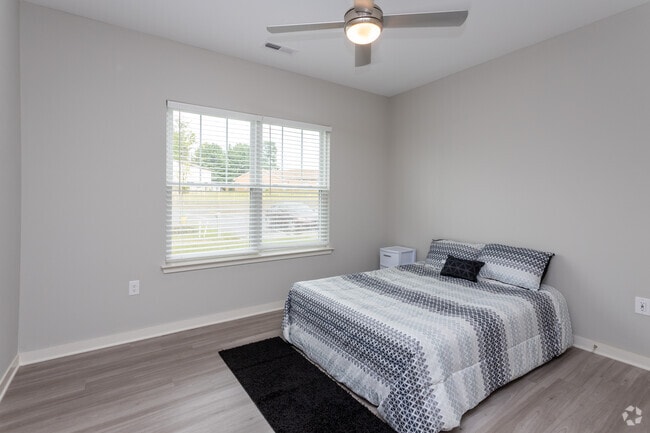 3BR, 2BA - 1,117 SF - Bedroom