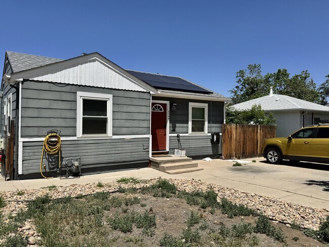 Photo - 2745 W Archer Pl