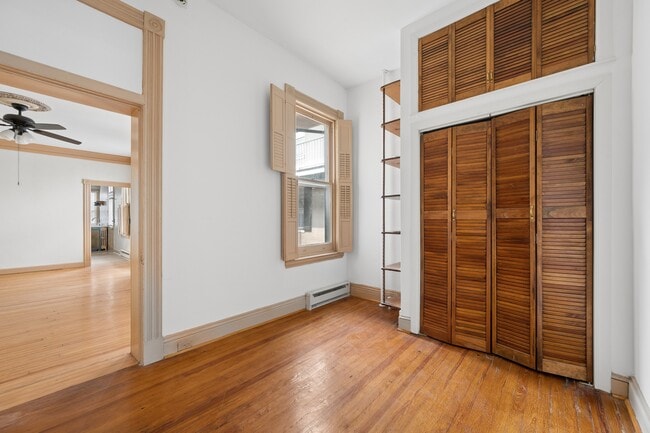 Photo - 232 E 2nd St