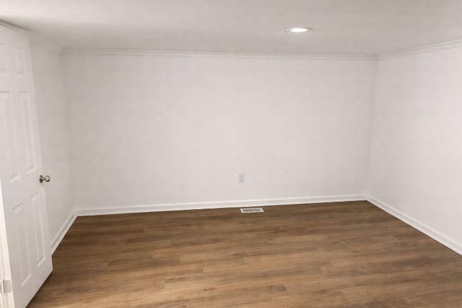 Photo - 1617 Bradley Pl