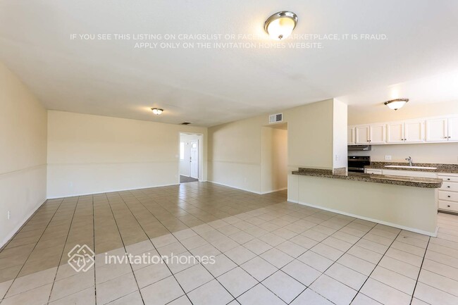 Photo - 3132 W Surrey Ave