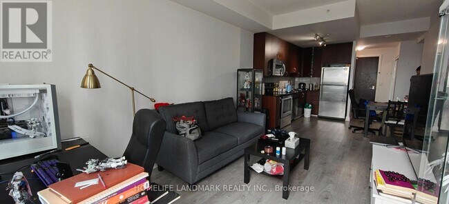 Photo - 370 Hwy 7 Unit 1017