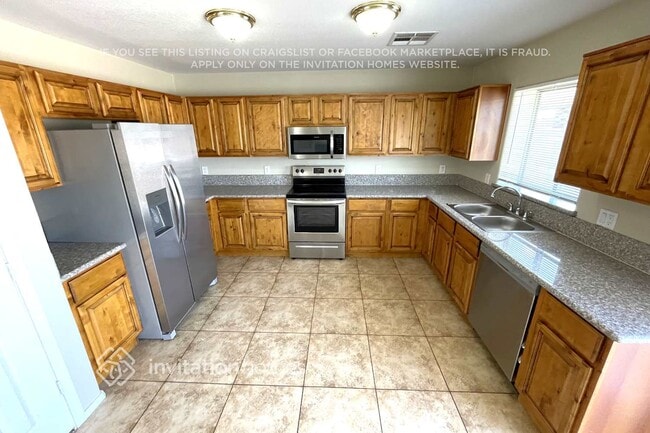 Photo - 5552 W Minton Ave