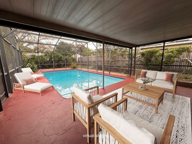 Photo - 413 Krueger St