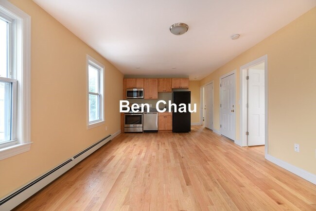 Photo - 305 Hurley St Unit 2B