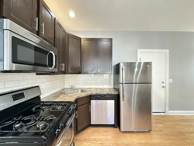 Photo - 4452 N Sheridan Rd Unit M08H