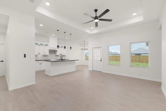 Photo - 111 Hope Dr