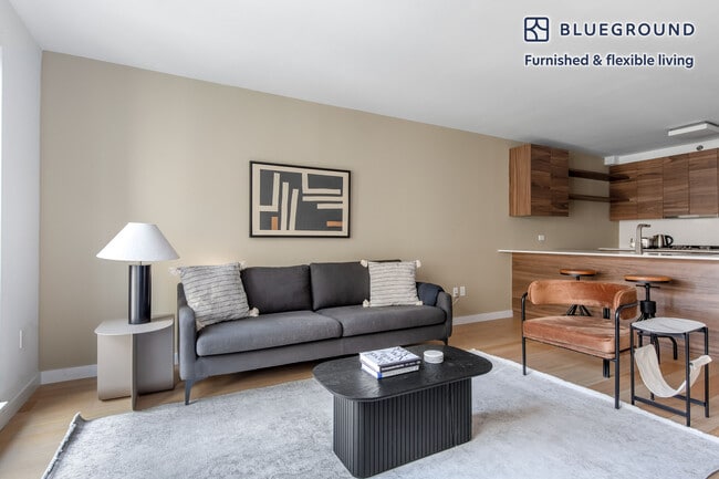 Photo - 171 Suffolk St Unidad FL6-ID1432