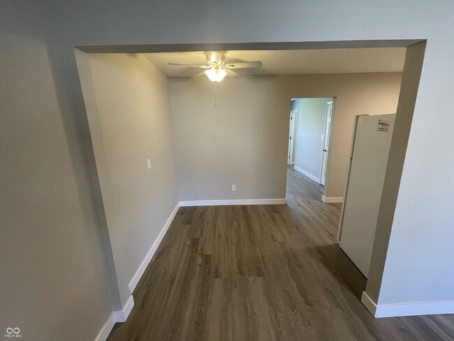Photo - 135 W Hendricks St Unit 2