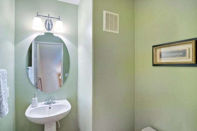 Photo - 16916 Hutchins Landing Unidad 68