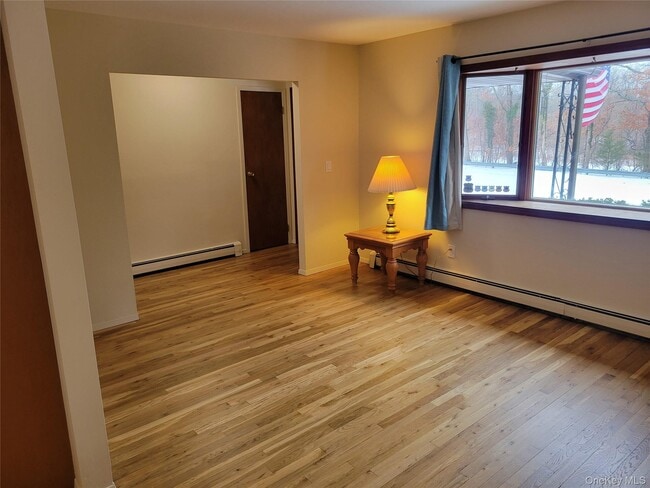 Photo - 71 Cayuga Ave