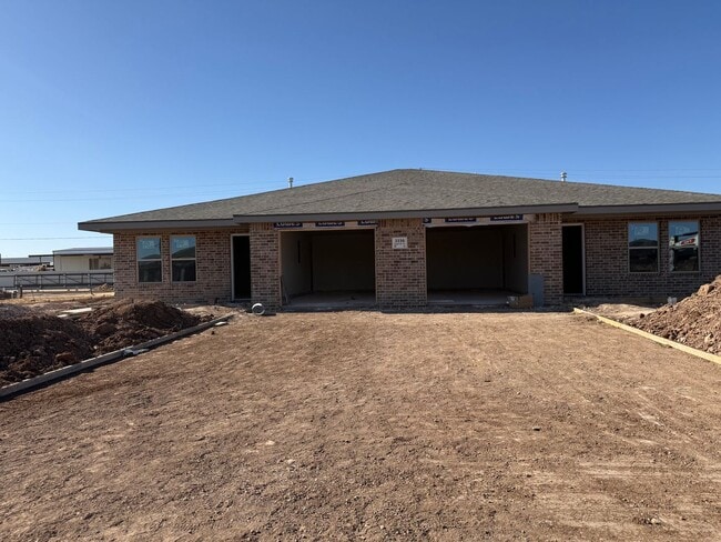 Building Photo - 1123 Caprock St Unit A