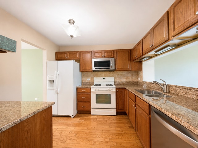 Photo - 1696 Vermont Dr