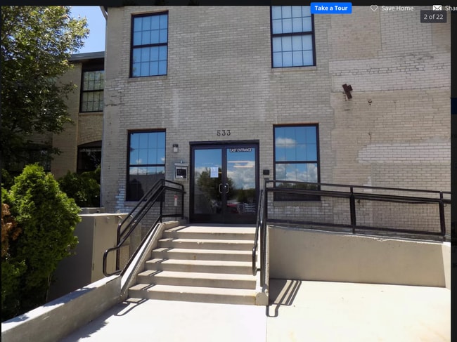 Building Photo - 533 Columbia Ave Unit 113