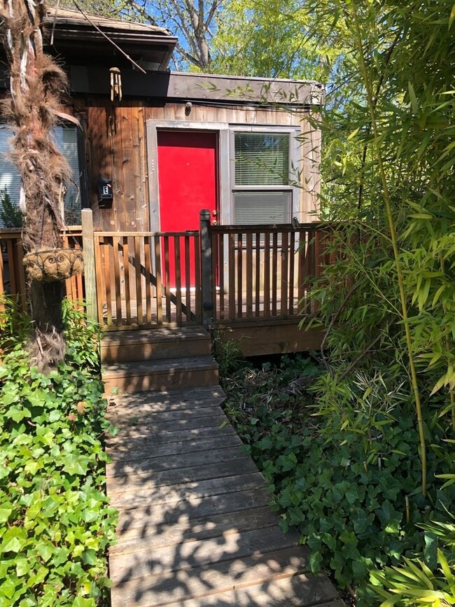 Photo - 1873 Garden Ave Unit Apt E