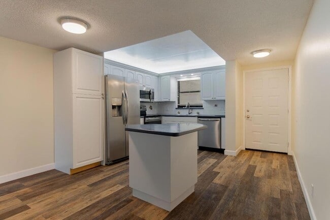 Photo - 890 N Federal Hwy Unit 103