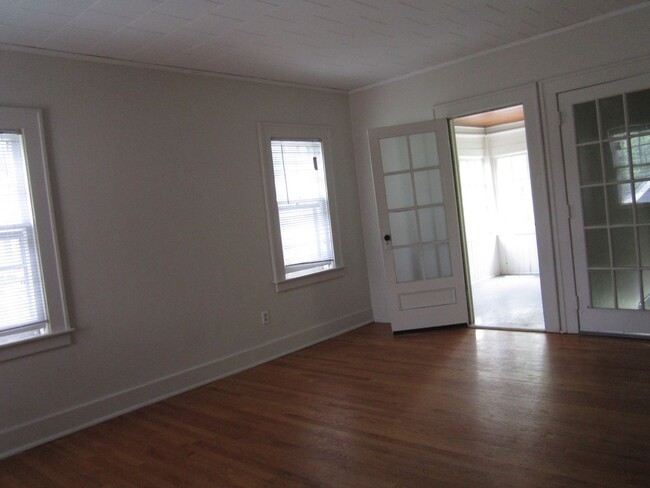 Photo - 744 Allen St Unit Apt 2
