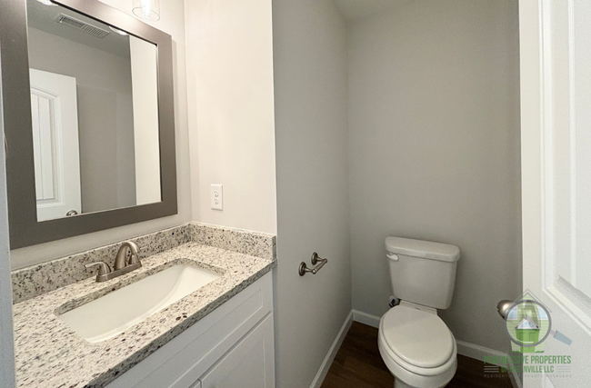Photo - 107 Glen Dr Townhome
