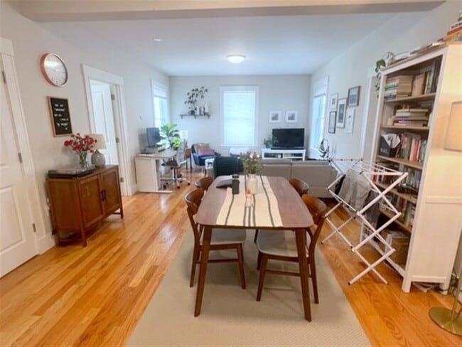 Photo - 10 Linden Ave Unit 1