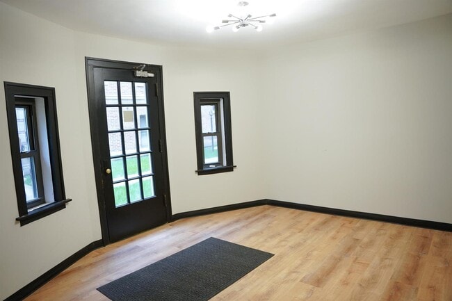 Photo - 6443 N Hamilton Ave Unit 3I