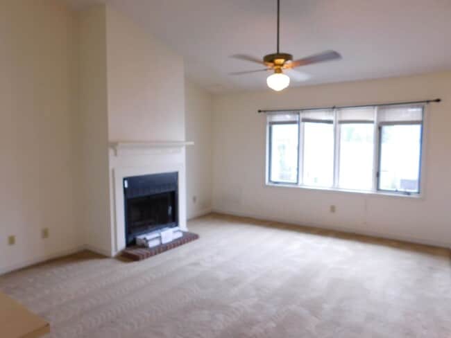 Photo - 7 Pillory Cir