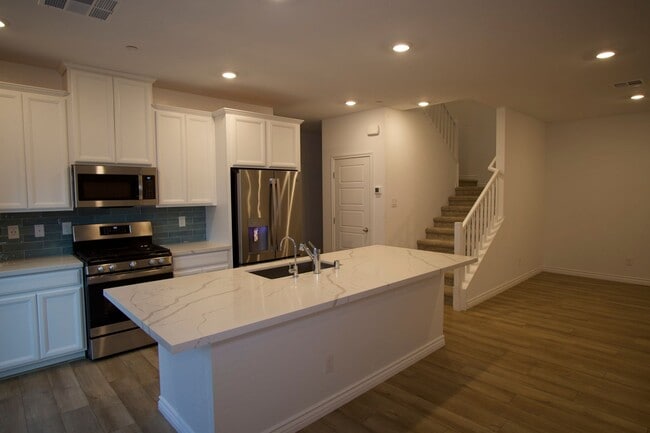 Photo - Spacious 2 Story Townhome!