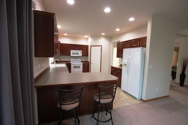 Photo - Stanwood Beauty for rent 4 bedroom 2.5 bath