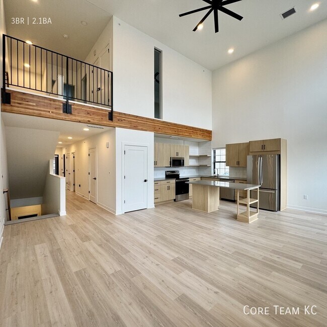 2913 N Oak Trafficway Unit 3003
