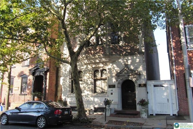Photo - 44 N 2nd St House
