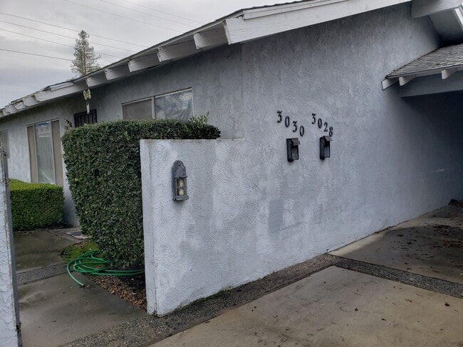 Photo - 2 Bedroom and 1 Bath Duplex
