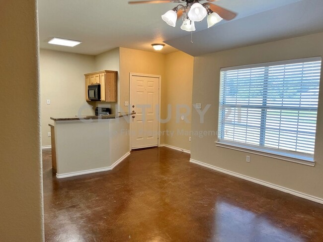 Photo - Nice 3/2 on Cul-De-Sac in Weatherford For Rent!