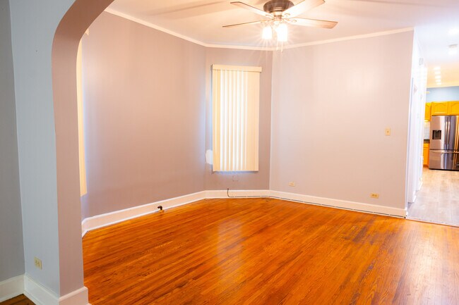 Photo - 7250 S King Dr Unit 1
