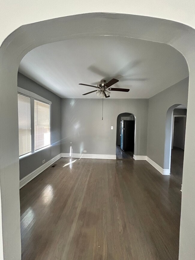 Photo - 1620 N Laramie Ave