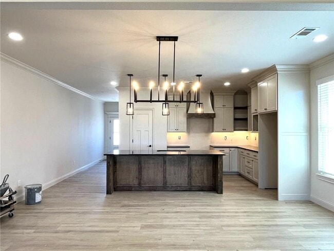 Photo - 4750 Farmhouse St