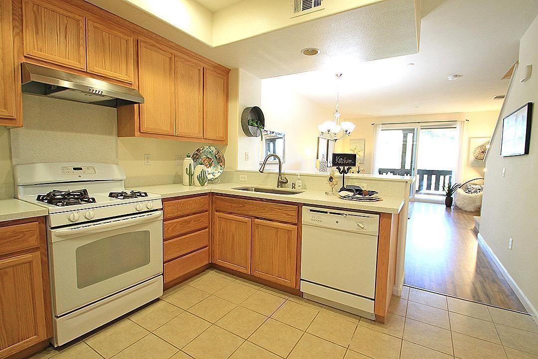 Photo - 833 Berryessa Rd Townhome