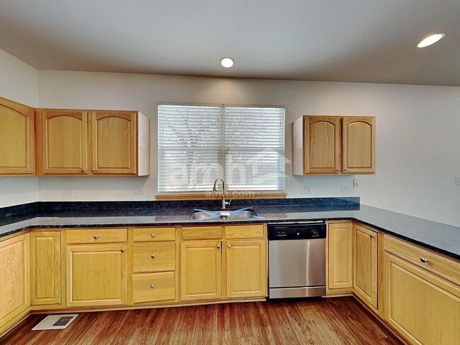 Photo - 2302 High Ridge Ln