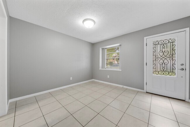 Photo - 11610 S Kirkwood Rd