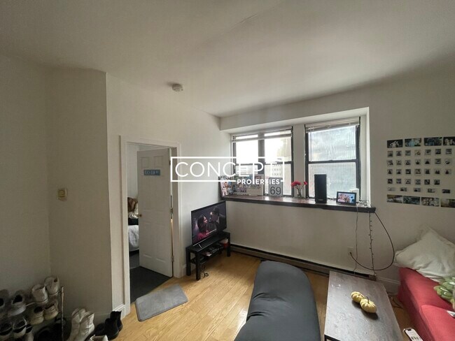 Photo - 774 Columbus Ave Unidad 5